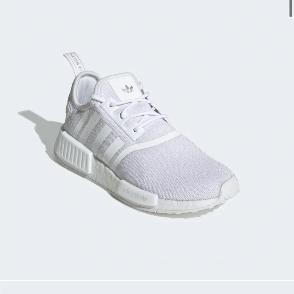Adidas NMD_R1 PRIMEBLUE SHOES
